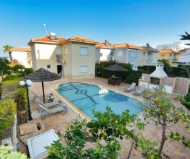 Villa in Protaras Sleeps 8 includes Swimming pool and Air Con 7