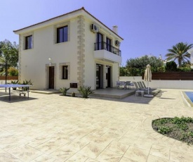 Villa Ithakis Modern 3BDR Protaras Villa with Pool Walking to Beaches and Amenities