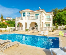 Villa Komissa