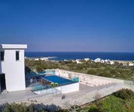 Villa Kono Provoles - Luxury 4 Bedroom Protaras Villa with Stunning Panoramic Sea Views
