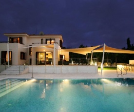 Villa Leonidas