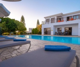 Villa Luxor