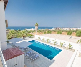 Villa Nepou - Beautiful 4 Bedroom Villa - Located in Ayia Napa Villa With Private Pool