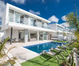 Villa Olive Sun Beautiful Contemporary 3BDR Villa with Private Pool Short Walk To Beach