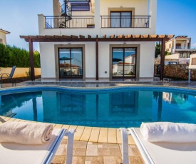Villa Prengos - Three Bedroom Villa with Private Swimming Pool