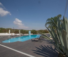 Villa Protara Chrysos - Beautiful 5 Bedroom Protaras Villa - Walking Distance to Fig Tree Bay