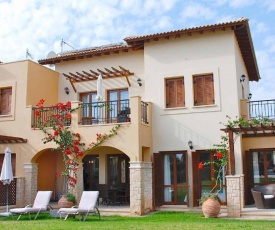 2 bedroom Apartment Asulon with communal pools, Aphrodite Hills Resort