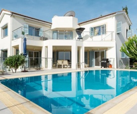 Villa Riverside