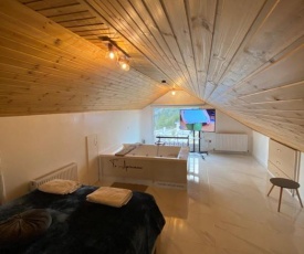 Aprosmeno Luxary Jacuzzi House 2