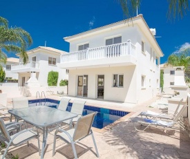 Villa Tefkrou Dyo - Modern 3 Bedroom Ayia Napa Villa with Pool Close to Nissi Beach