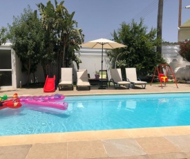 Villa Victoria