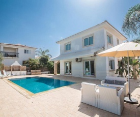 Villa Vryso - Modern 3 Bedroom Ayia Triada Villa with Pool Close to the Beach