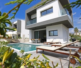 Villa Yria