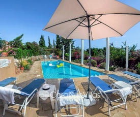Wonderful quiet area,Complete Privacy,Large Pool, Colorful Garden, jacuzzi/Sauna