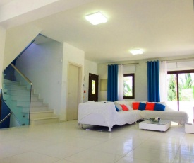 You and Your Family will Love this 5 Star Villa with Private Pool & Hot tub, Protaras Villa 1511