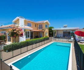 You and Your Family will Love this 5 Star Villa with Private Pool, Ayia Napa Villa 1372