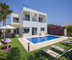 You and Your Family will Love this 5 Star Villa with Private Pool, Ayia Napa Villa 1373