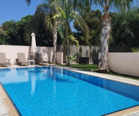 You and Your Family will love this Villa close to Pernera, Protaras Villa 1453