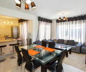 Zefyros love apartment