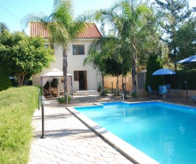 Zena Holiday Villa