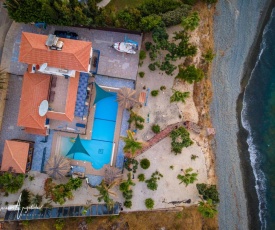 Astrofegia Beachfront Villa