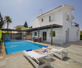 At Last You can Rent the Perfect Luxury Villa close to the Beach, Protaras Villa 1520