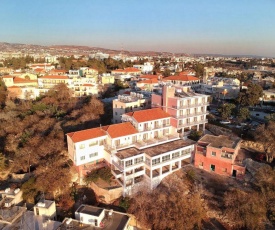 Axiothea Hotel