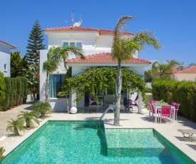 Ayia Thekla Seafront Villa Lavender
