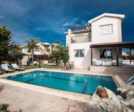 Ayia Thekla Villa Sleeps 7 with Pool and Air Con