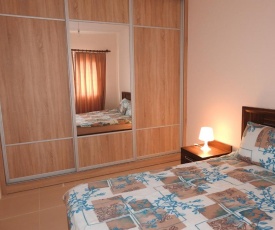 Aylin Apartment