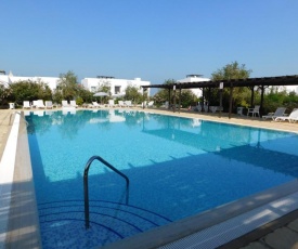 B7 - Ground Floor Apt 2, Sunflower Garden Apartment, Crystal Bay Marina