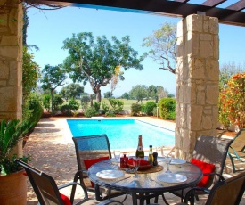 2 bedroom Villa Destu with private pool and golf views, Aphrodite Hills Resort