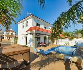 Blue Water Villa 18