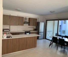 Central Large 2BD APT near the Beach